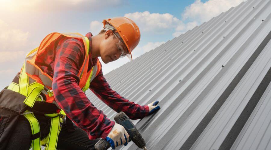 Professional gutter cleaning in Springfield, GA
